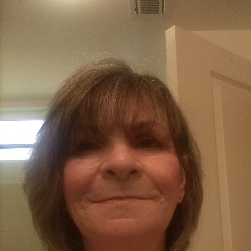 Meet your Posher, Gwen